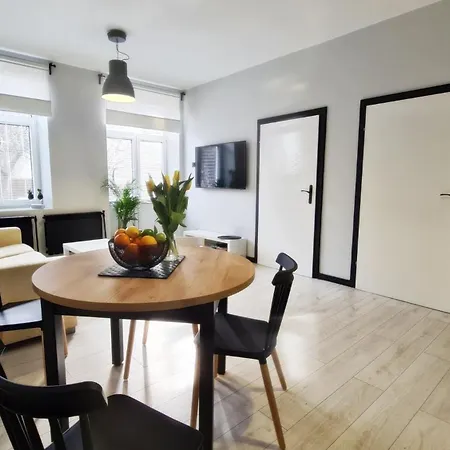 Lokum Z Ogrodem * Płock