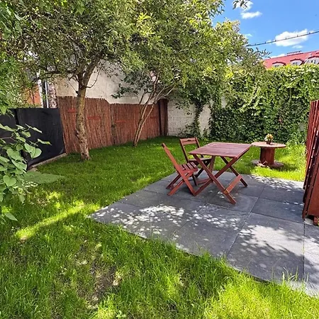 Lokum Z Ogrodem Apartman Płock